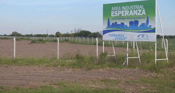 Presentan proyecto de acceso al área industrial de Esperanza
