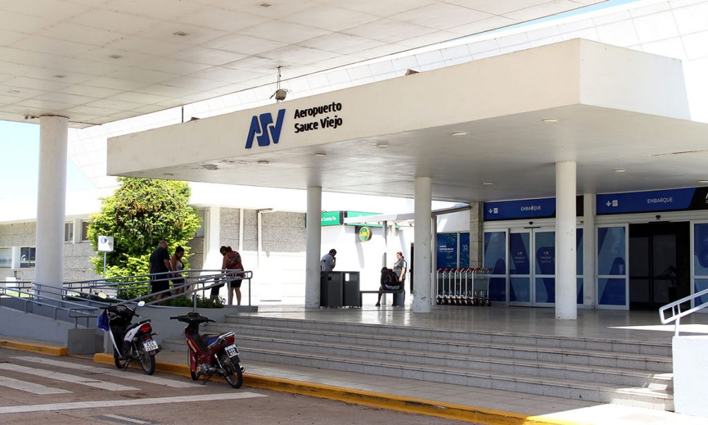 Se realizarán obras en el Aeropuerto Sauce Viejo para posibilitar las operaciones de vuelos internacionales