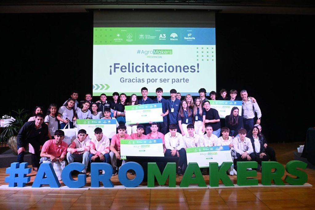 Un sistema inteligente para ganado obtuvo la final de Agromakers en la Bolsa de Comercio de Rosario