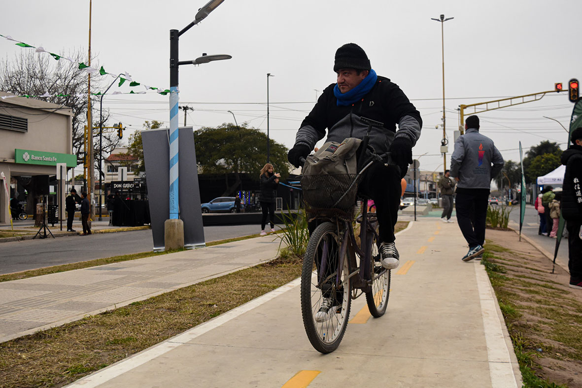 La ciudad de Santa Fe recuperó un corredor estratégico con la puesta en valor de avenida Aristóbulo del Valle