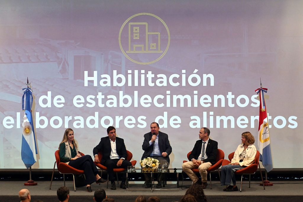 La municipalidad de Santa Fe y la ASSAL realizaron una capacitación sobre nuevas tendencias en la industria alimentaria
