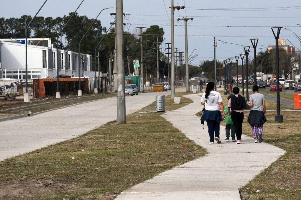 La obra de avenida Peñaloza entra en su etapa final y transforma el norte de la ciudad de Santa Fe