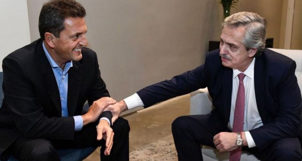 El presidente de la Nación unificó tres ministerios y Sergio Massa estará a cargo del gabinete económico
