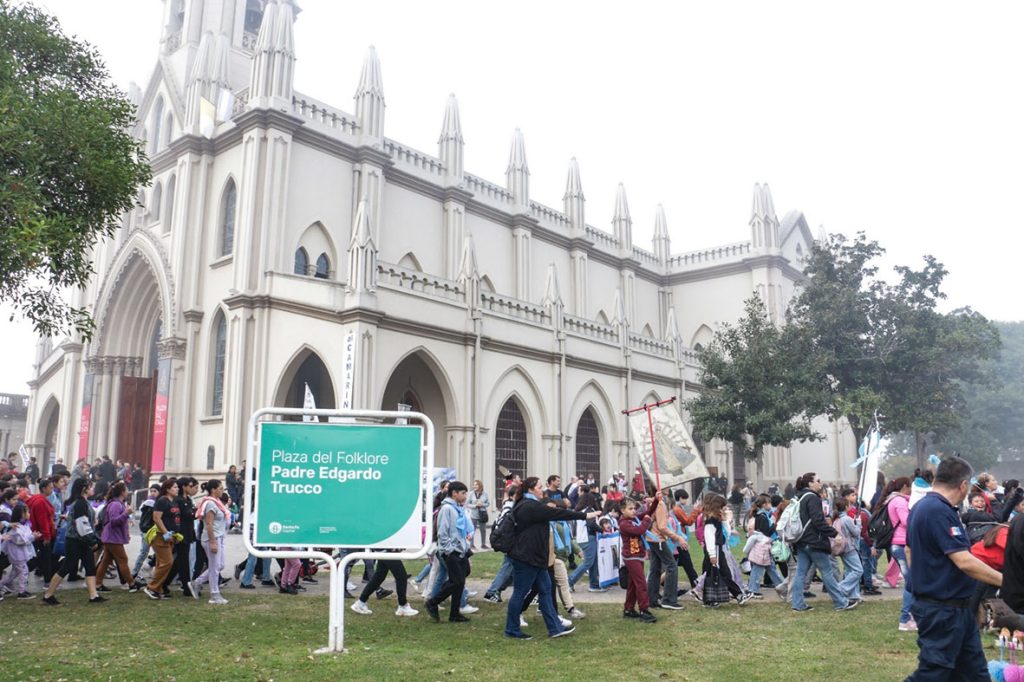Ciudad de Santa Fe: a la festividad de la Virgen de Guadalupe se le suma un fin de semana a pura música y muestras