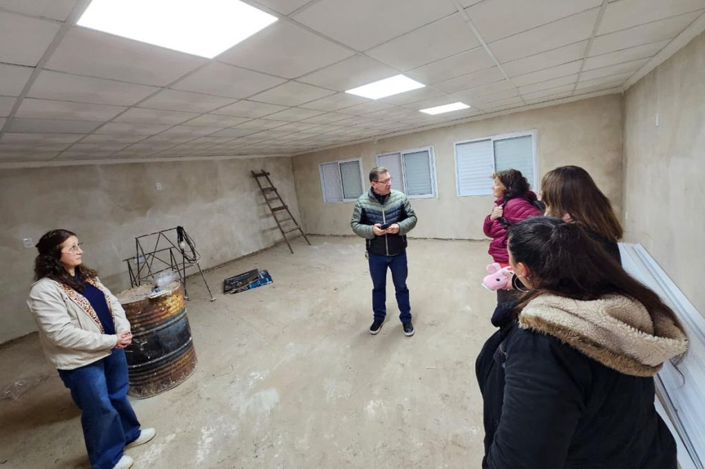 Avanza la obra de construcción de un aula en la Escuela de Educación Secundaria de Videla