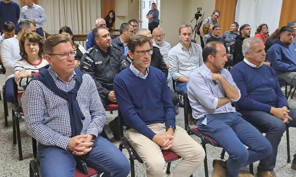 El senador Borla afirmó que “queremos darle a la policía todas las herramientas para combatir el delito”