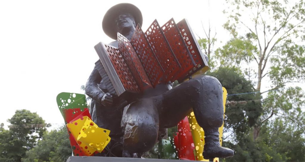 En Villa Guillermina quedó inaugurado el Paseo del Chamamé