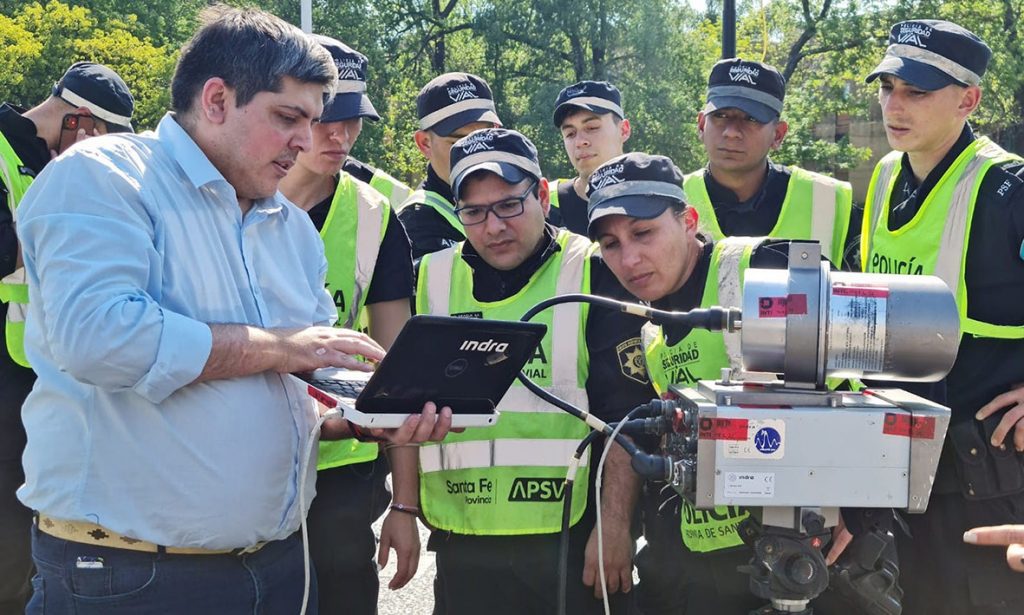 En la circunvalación de Santa Fe y de Rosario se detectaron 30 infracciones por alta velocidad en una hora