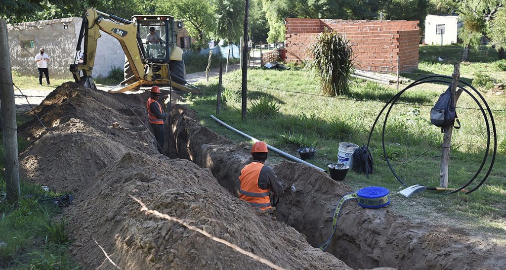 Unos 337 domicilios de Colastiné Sur se conectarán a la red de agua potable
