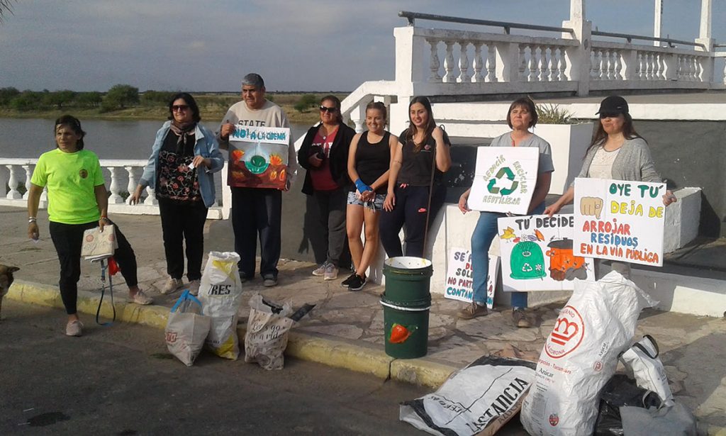 Vecinos y deportistas corondinos se sumaron a la campaña de conciencia ambiental