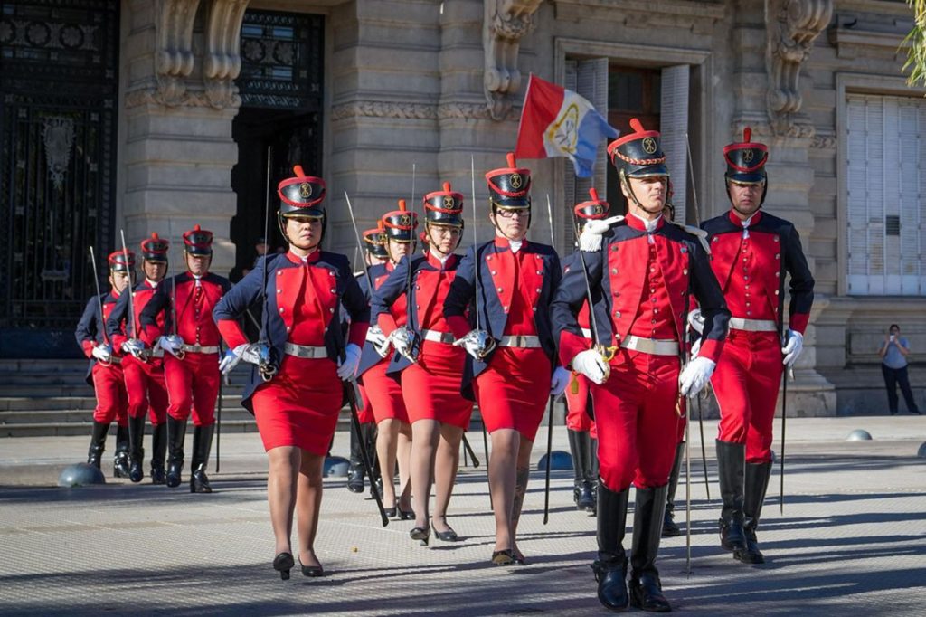 El gobierno provincial reconoció al cuerpo de Dragones de la Independencia por los 40 años de su creación