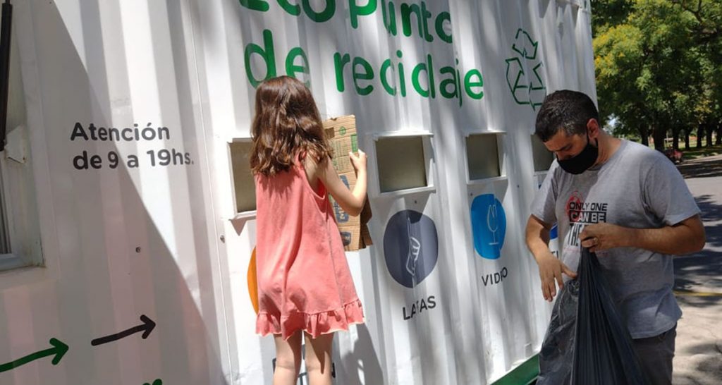 Se recolectaron más de 2 mil kilos de materiales en los Eco Puntos de Reciclaje de Santa Fe