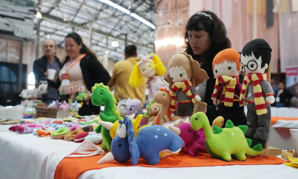 Más de 300 emprendedores de la provincia se reunieron para generar mayores oportunidades