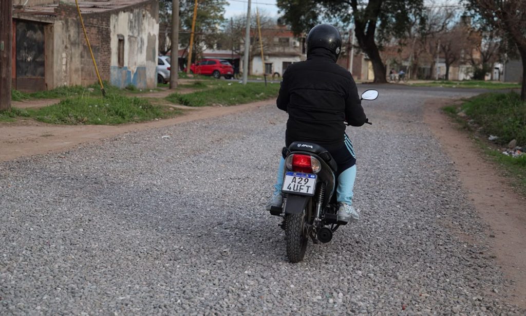 Se realizaron más de cien cuadras de estabilizado pétreo en los barrios Nuevo Horizonte y Entrada Norte de la ciudad de Santa Fe