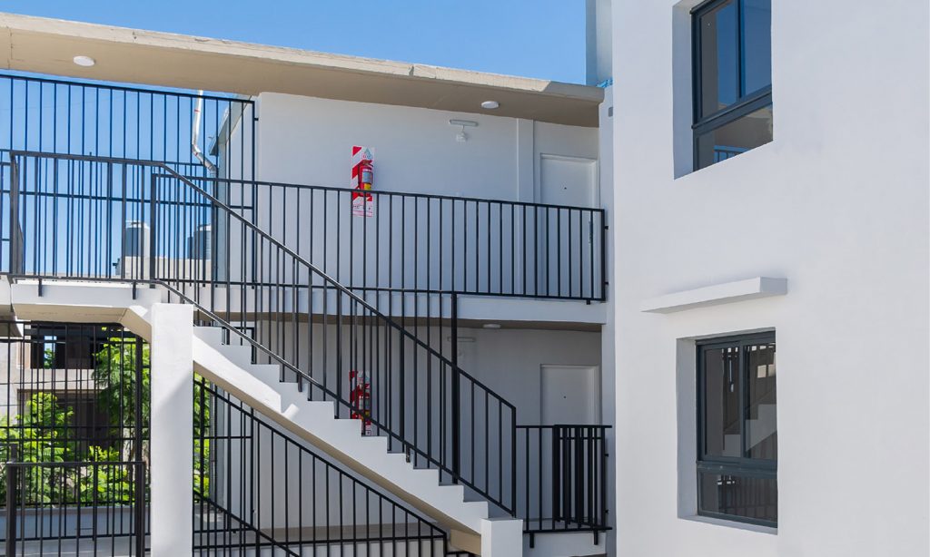 Propiedades: La escalada del dólar libre paralizó el mercado inmobiliario y prevén otra baja en los precios