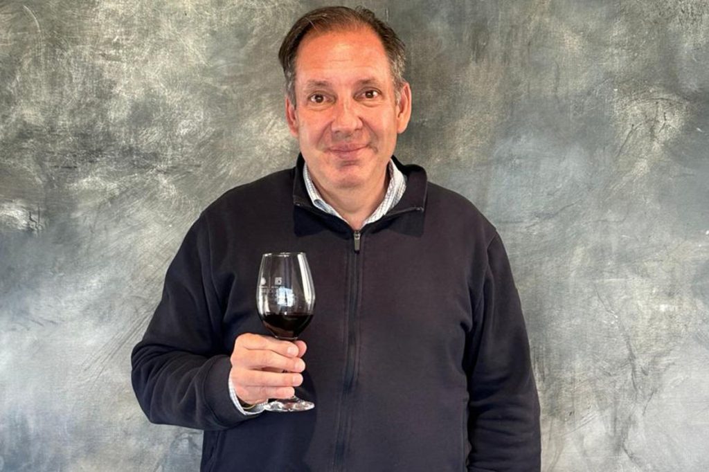 Día del Enólogo: los secretos que marcan la impronta argentina en la producción de vinos