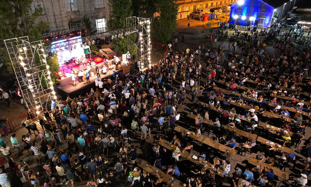Gran cantidad de personas pasaron por la Fiesta de la Chopera en la Estación Belgrano