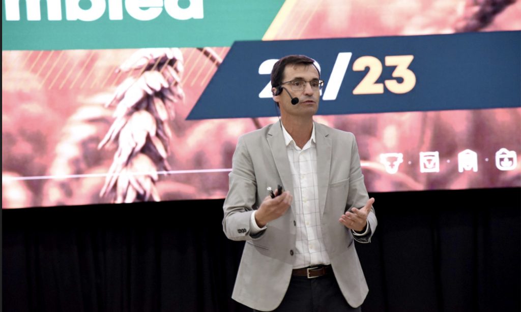 La Lehmann: aplicar la inteligencia para afrontar los cambios climáticos y los vaivenes de la economía