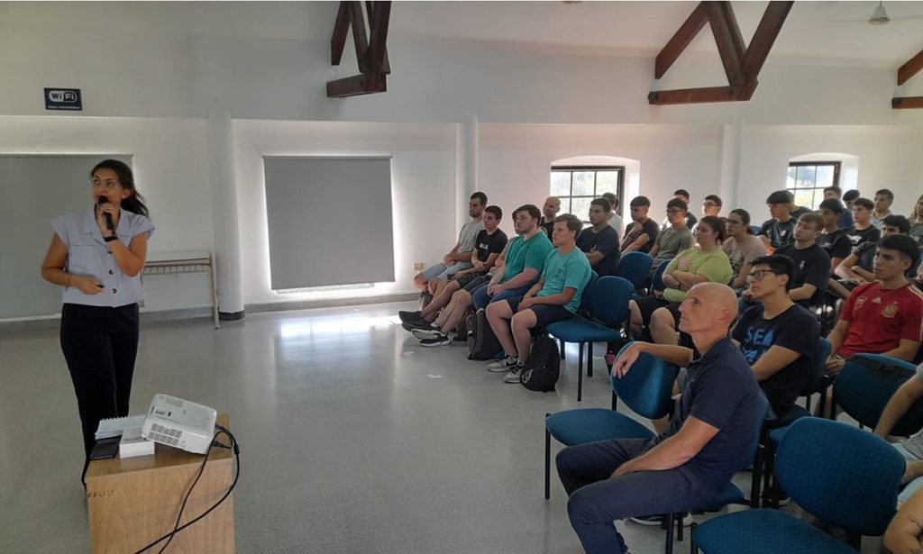 Con charlas motivacionales, el ITEC de Esperanza puso en marcha su ciclo lectivo 2024