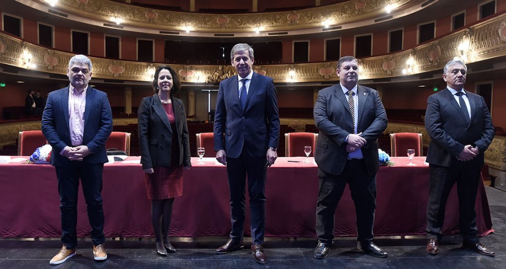 La municipalidad de Santa Fe firmó un convenio con la ciudad francesa de Poitiers