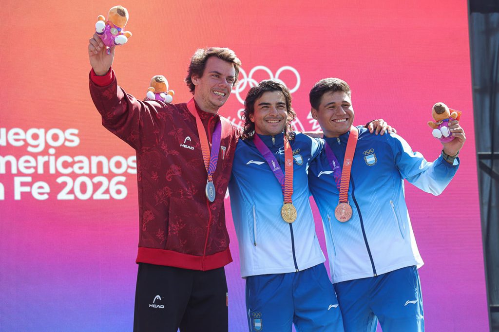 Juegos Suramericanos 2026: Santa Fe celebró doble oro en SUP y medallas en remo y triatlón