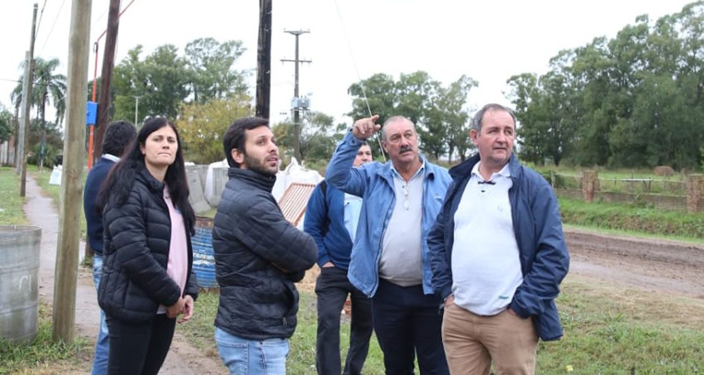 Avanzan las obras eléctricas en barrio Parque de la ciudad de Recreo