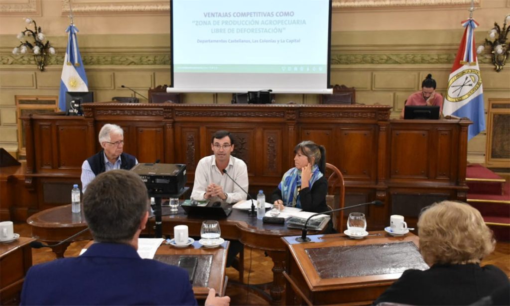 En el Senado provincial presentaron los resultados sobre las ventajas de ser una zona de producción libre de deforestación