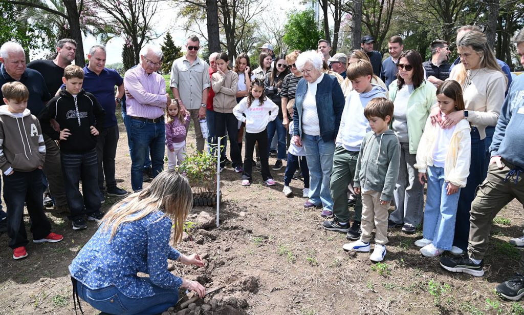 La Cooperativa Guillermo Lehmann inauguró en Pilar su tercera Reserva Forestal