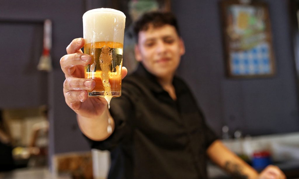 La colectividad alemana de la ciudad de Santa Fe celebra la cerveza con el tradicional liso santafesino
