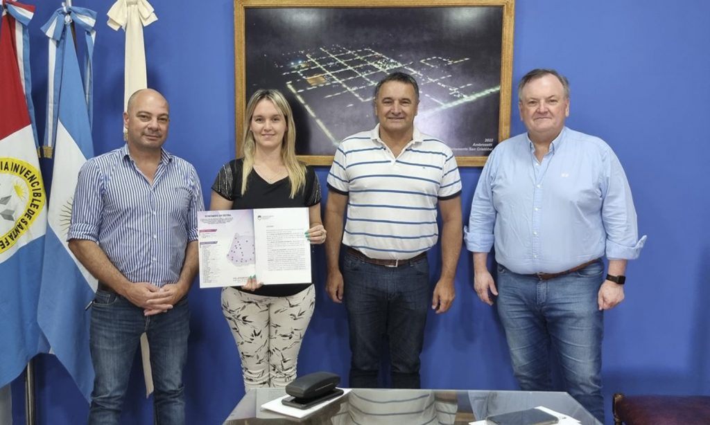 Ambrosetti avanza con el objetivo de lograr 100% de Iluminación led en el espacio público