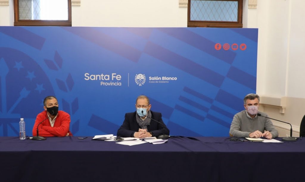 “No podemos hacer de cuenta que no pasa nada; la pandemia se cobra vidas todos los días”