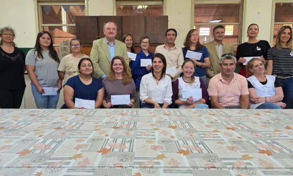 Instituciones educativas, culturales y deportivas de Hersilia recibieron más de 10 millones de pesos