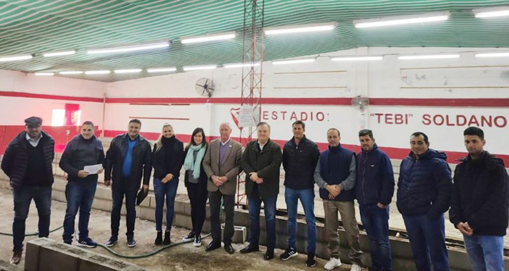Instituciones deportivas de Suardi y Arrufó recibieron aportes para la realización de obras