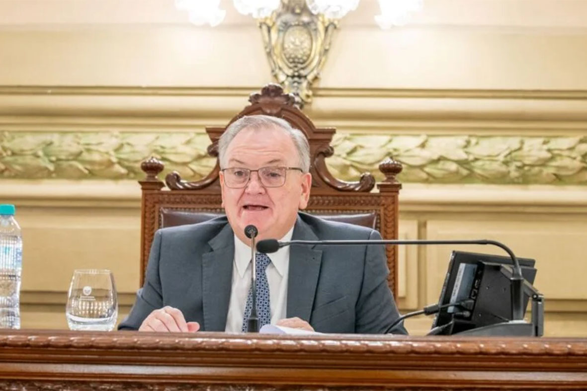 El senador Michlig solicitó informes sobre planes de viviendas inconclusas por Nación y los criterios de la Provincia para su reactivación