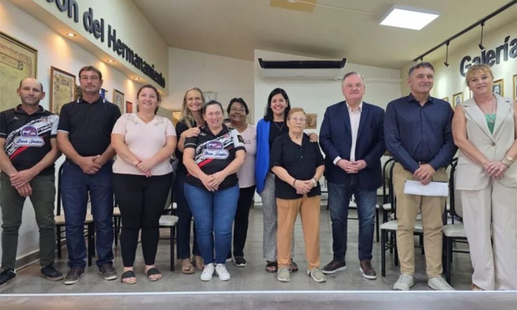 La ciudad de San Guillermo recibió aportes legislativos para fortalecer actividades deportivas y culturales