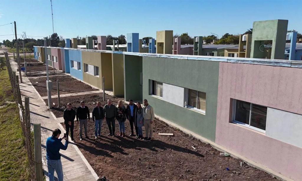 Se inauguraron seis viviendas sociales en Ceres de un total de 22 en todo el departamento San Cristóbal