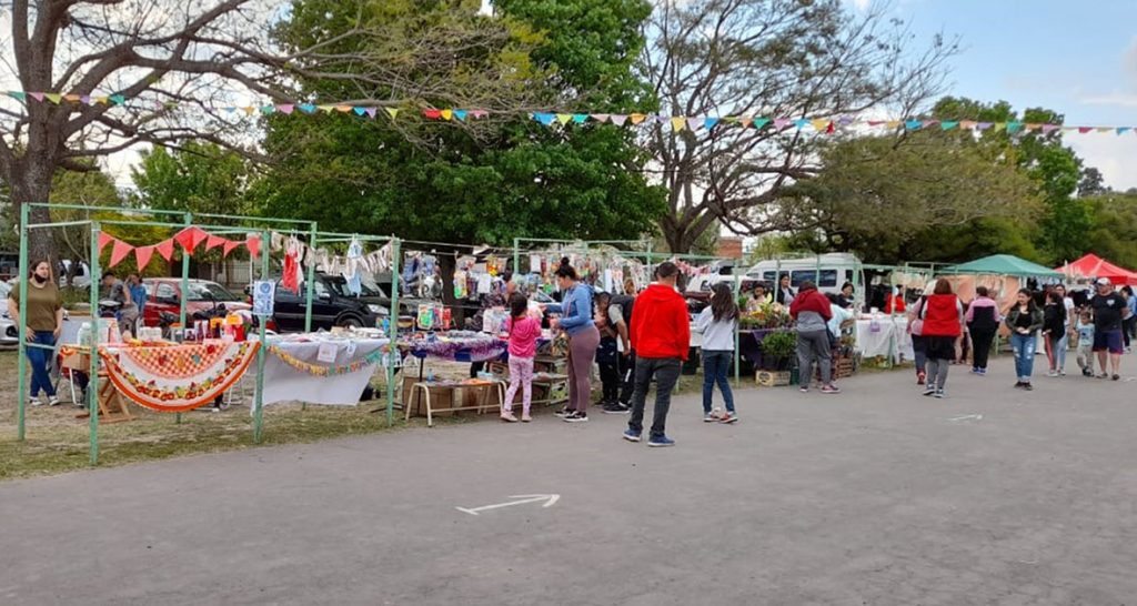 En Monte Vera se realizó con éxito la 6ta Feria de Artesanos y Emprendedores
