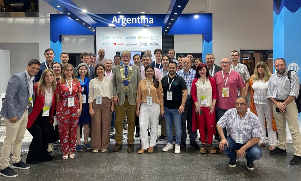 La cadena apícola santafesina participó del Congreso Mundial de Apicultura