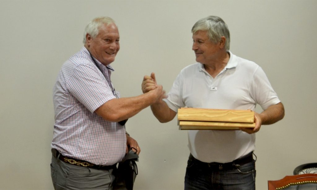 La Cooperativa Guillermo Lehmann reconoció a Miguel Romano por su trayectoria institucional