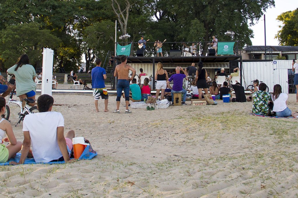 Licitarán los paradores de playa para impulsar el desarrollo turístico y económico de la ciudad de Santa Fe