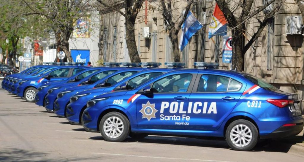 Nueve localidades del departamento Las Colonias recibieron patrulleros 0 kilómetro