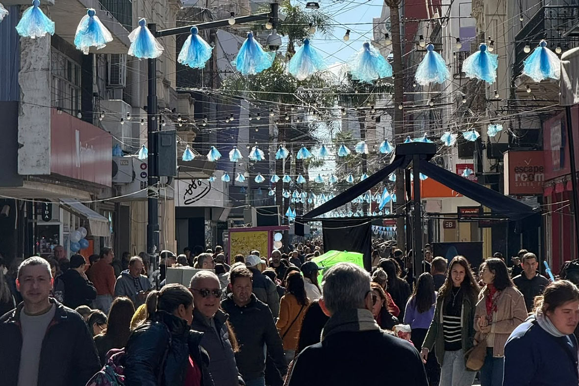 La capital provincial cerró un semestre con más turismo y un impacto económico de 22 mil millones de pesos