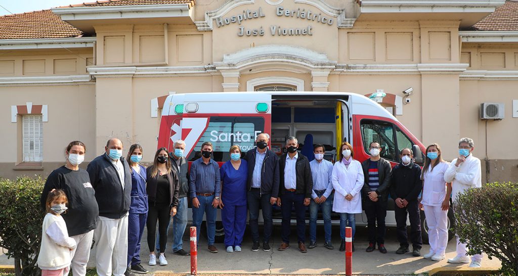 Pilar y Humberto Primo cuentan con nuevas ambulancias entregadas por el gobierno provincial