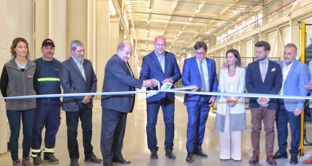 En la ciudad de Alvear se inauguró una nueva planta de la empresa Arneg
