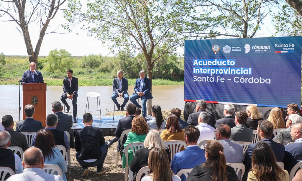 Se firmó el contrato para dar inicio a la obra del Acueducto Interprovincial Santa Fe-Córdoba