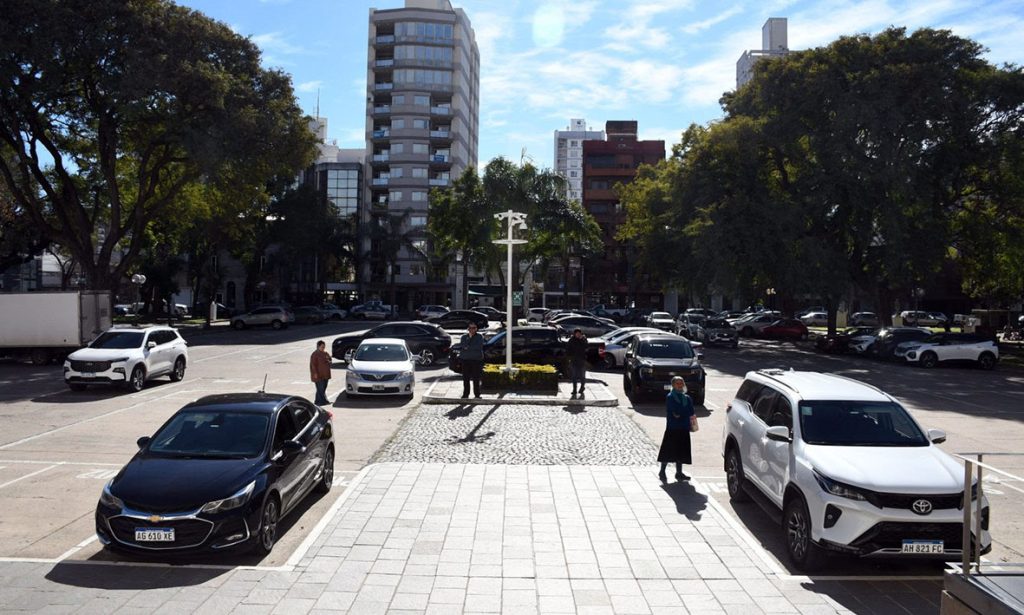 Se firmó un acuerdo para transformar la Plaza Italia en un nuevo espacio público y recreativo para la ciudad de Santa Fe