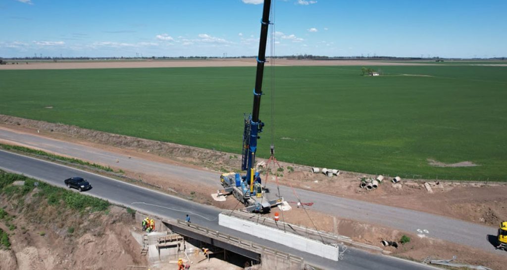 Se ejecutan obras en 31 puentes de todo el territorio provincial con tareas de construcción, reemplazo, ensanche o reparación