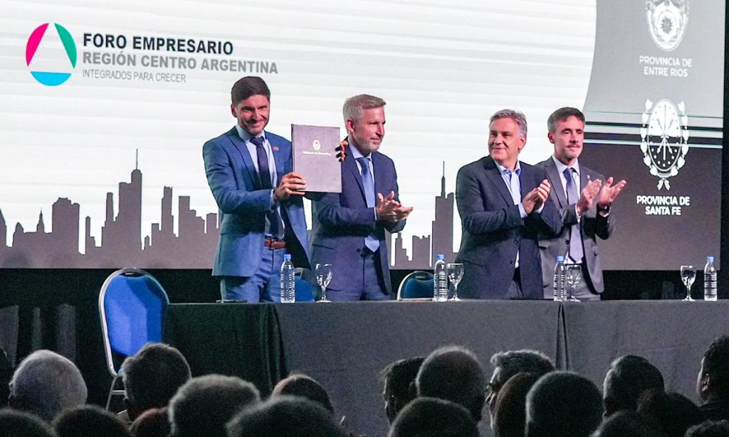 Pullaro propuso que “Argentina se parezca mucho más a la Región Centro” para lograr crecimiento económico y generación de empleo