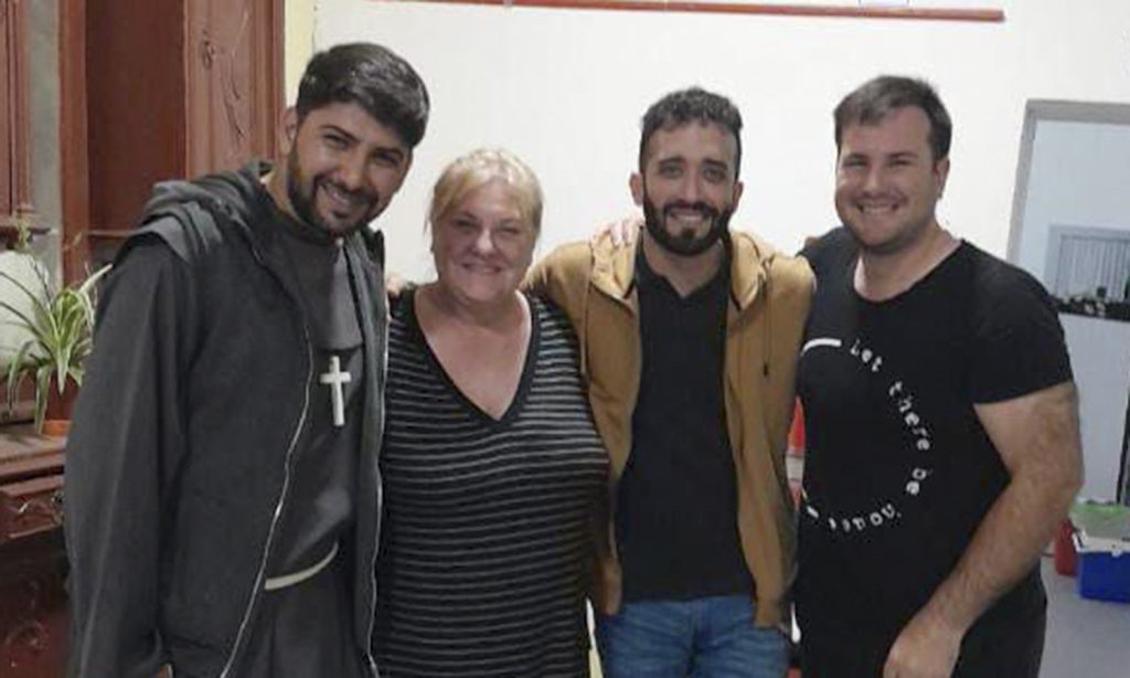 Alas Solidarias Sarmiento organizó un homenaje a Pachu Moietta y viajará a Añatuya en Navidad