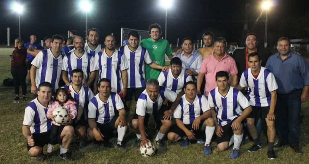 Se inauguró el sistema de luces LED en la cancha de fútbol del Deportivo Ramayón